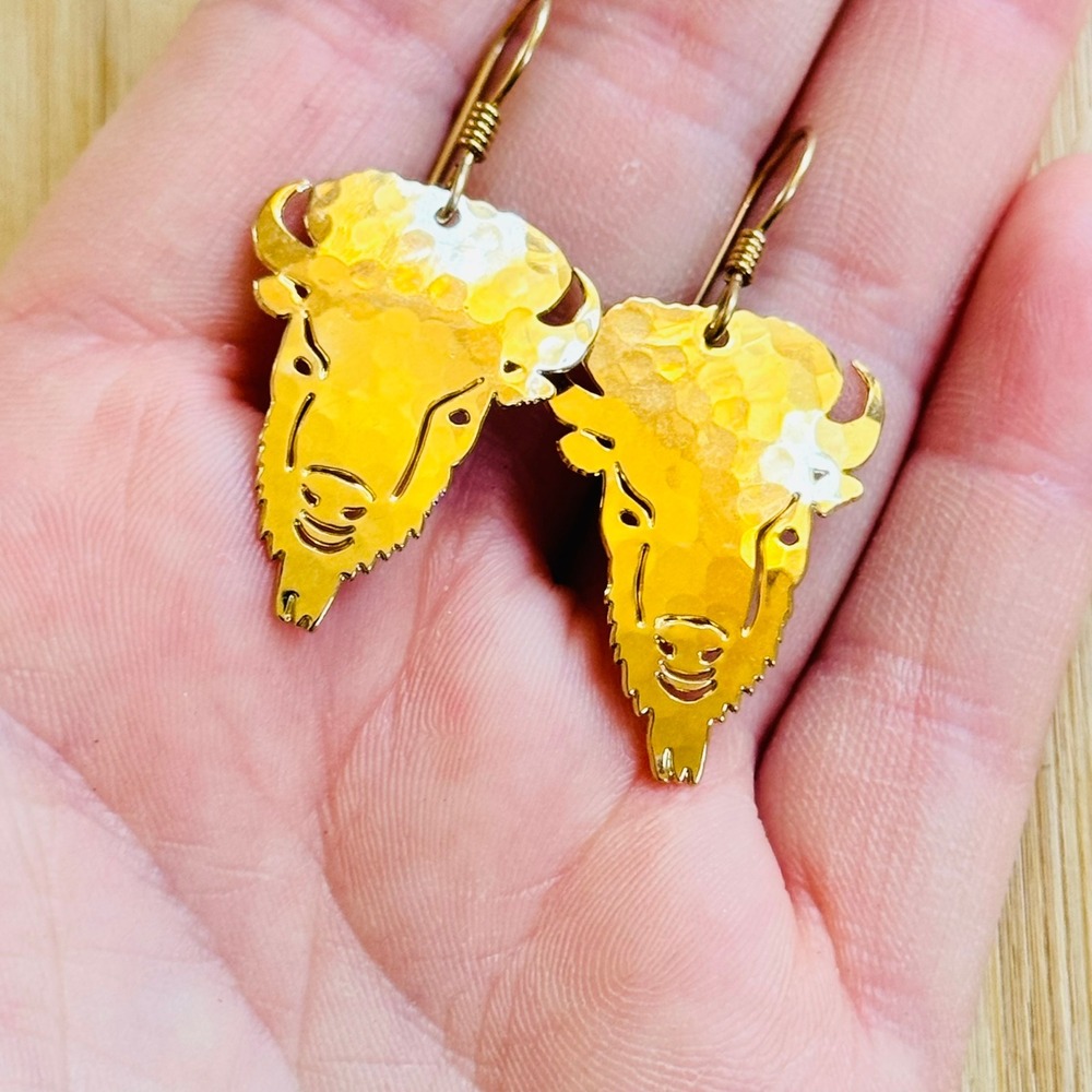 VTG Wild Bryde Buffalo Bison Earrings Gold Dangle Hammered Textured Signed